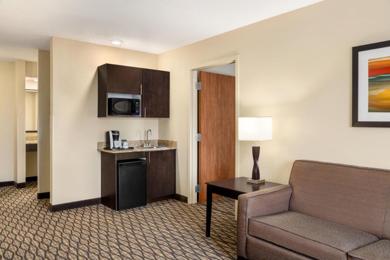 Holiday Inn Express Hotel & Suites Edmond By Ihg מראה חיצוני תמונה