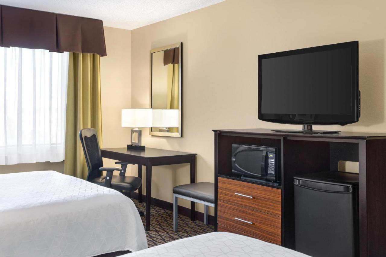 Holiday Inn Express Hotel & Suites Edmond By Ihg מראה חיצוני תמונה