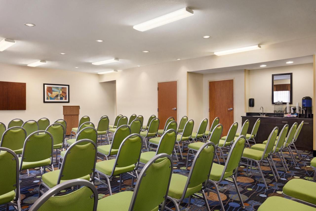 Holiday Inn Express Hotel & Suites Edmond By Ihg מראה חיצוני תמונה