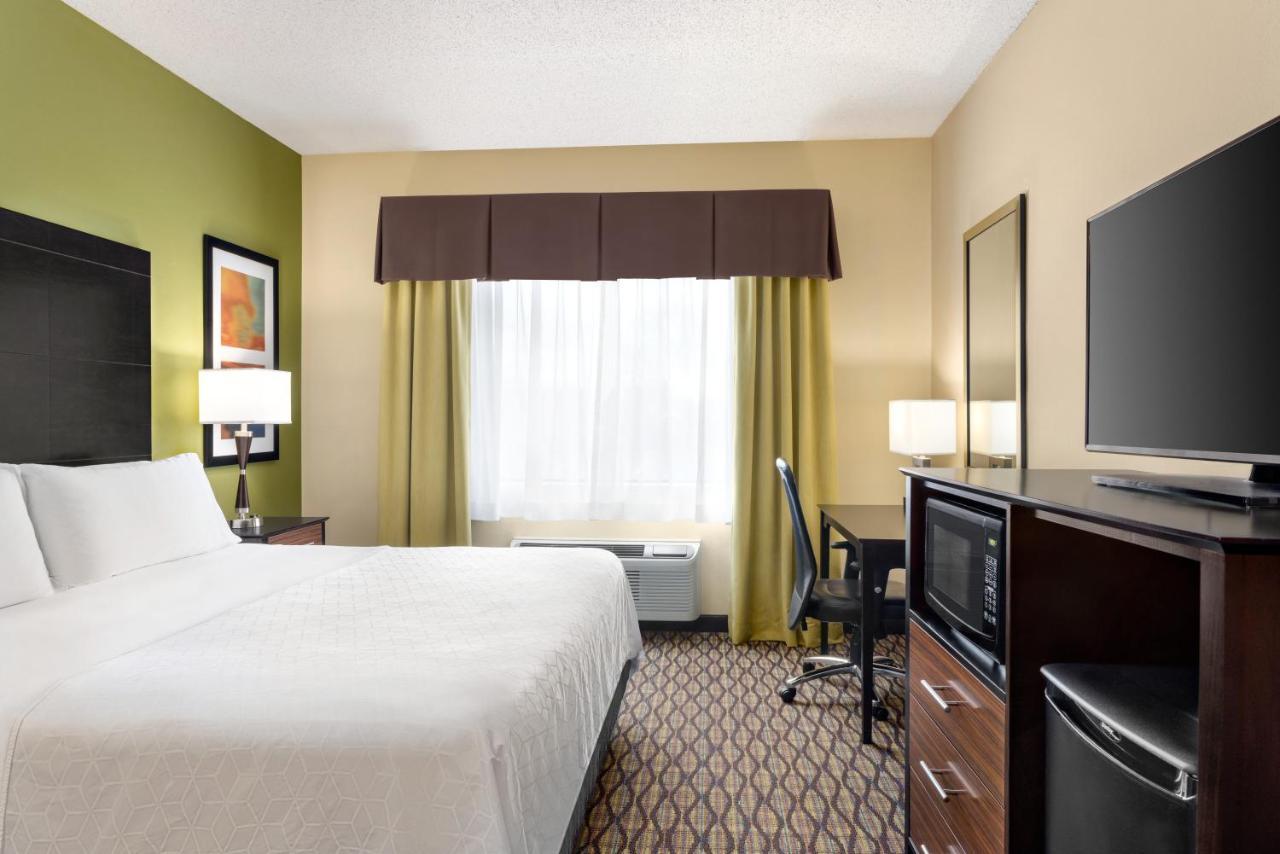 Holiday Inn Express Hotel & Suites Edmond By Ihg מראה חיצוני תמונה