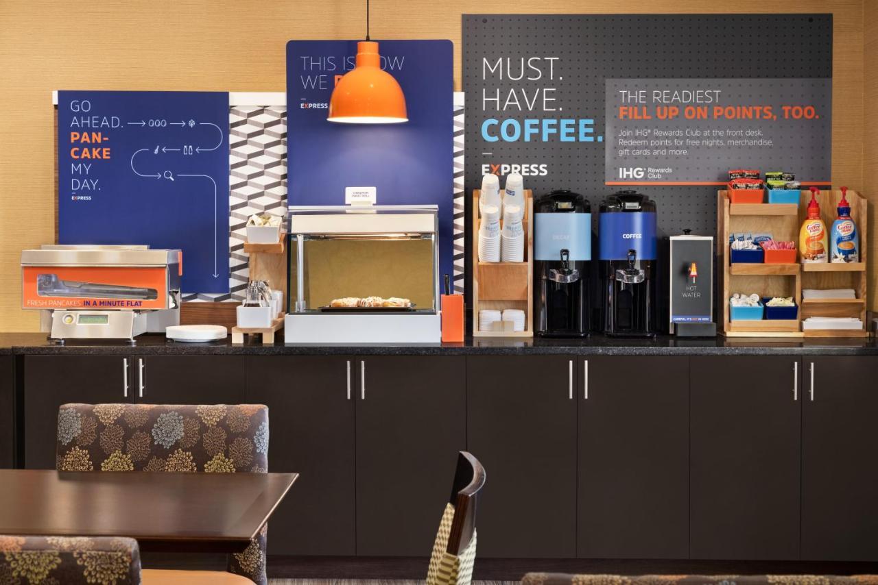 Holiday Inn Express Hotel & Suites Edmond By Ihg מראה חיצוני תמונה