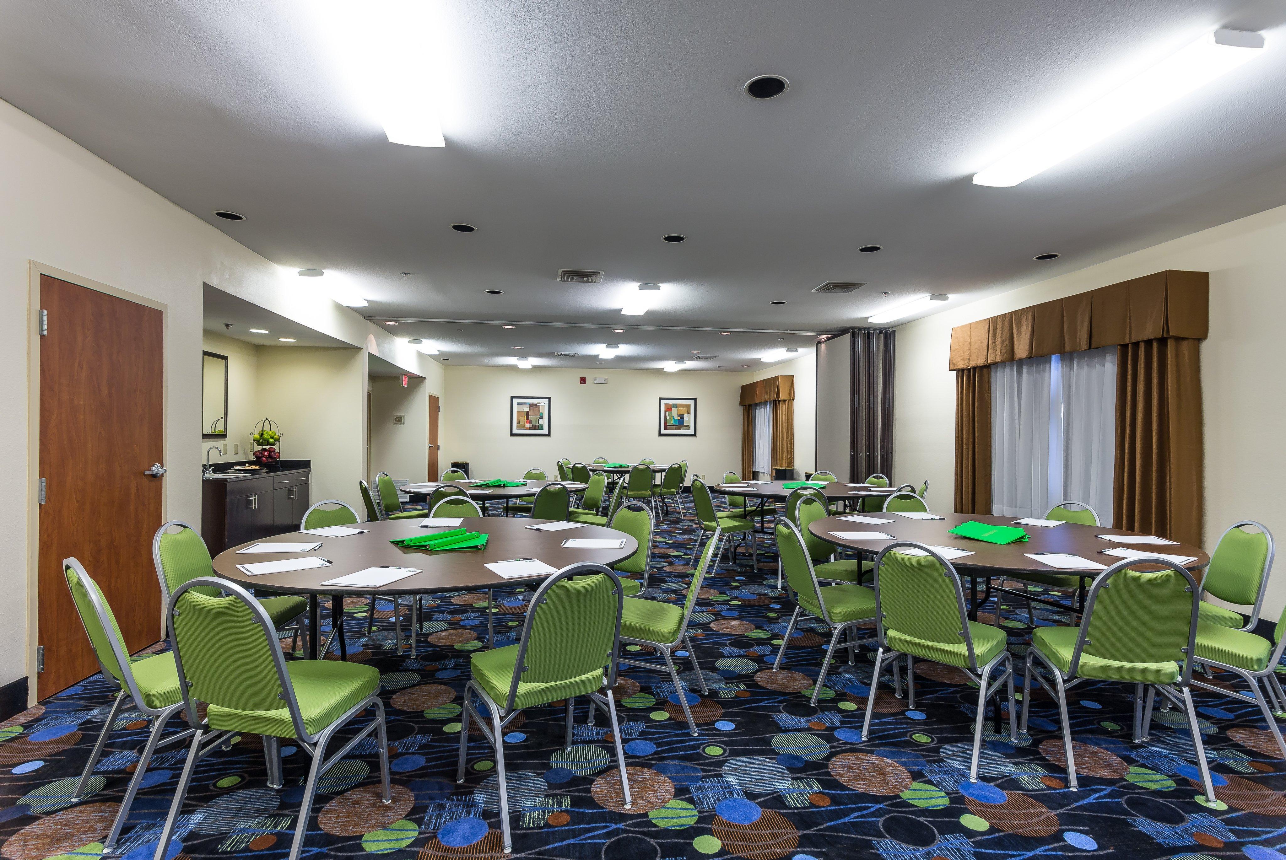 Holiday Inn Express Hotel & Suites Edmond By Ihg מראה חיצוני תמונה