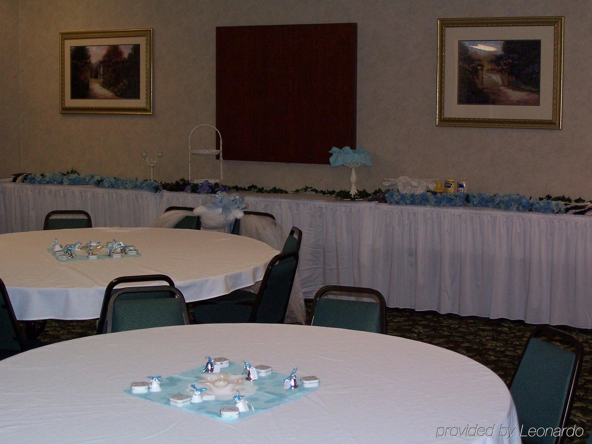 Holiday Inn Express Hotel & Suites Edmond By Ihg מסעדה תמונה